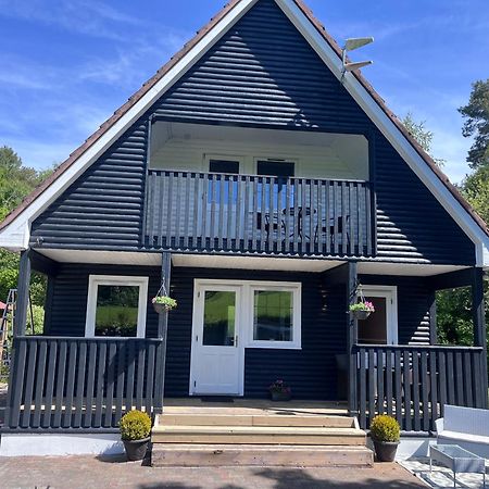 Cosy Lakeside Chalet With Option To Add Private Hot Tub Duneena 外观 照片