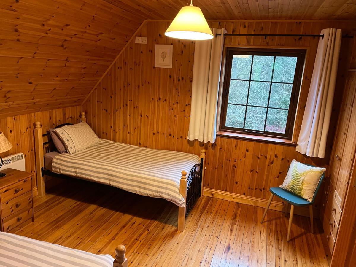 Cosy Lakeside Chalet With Option To Add Private Hot Tub Duneena 外观 照片