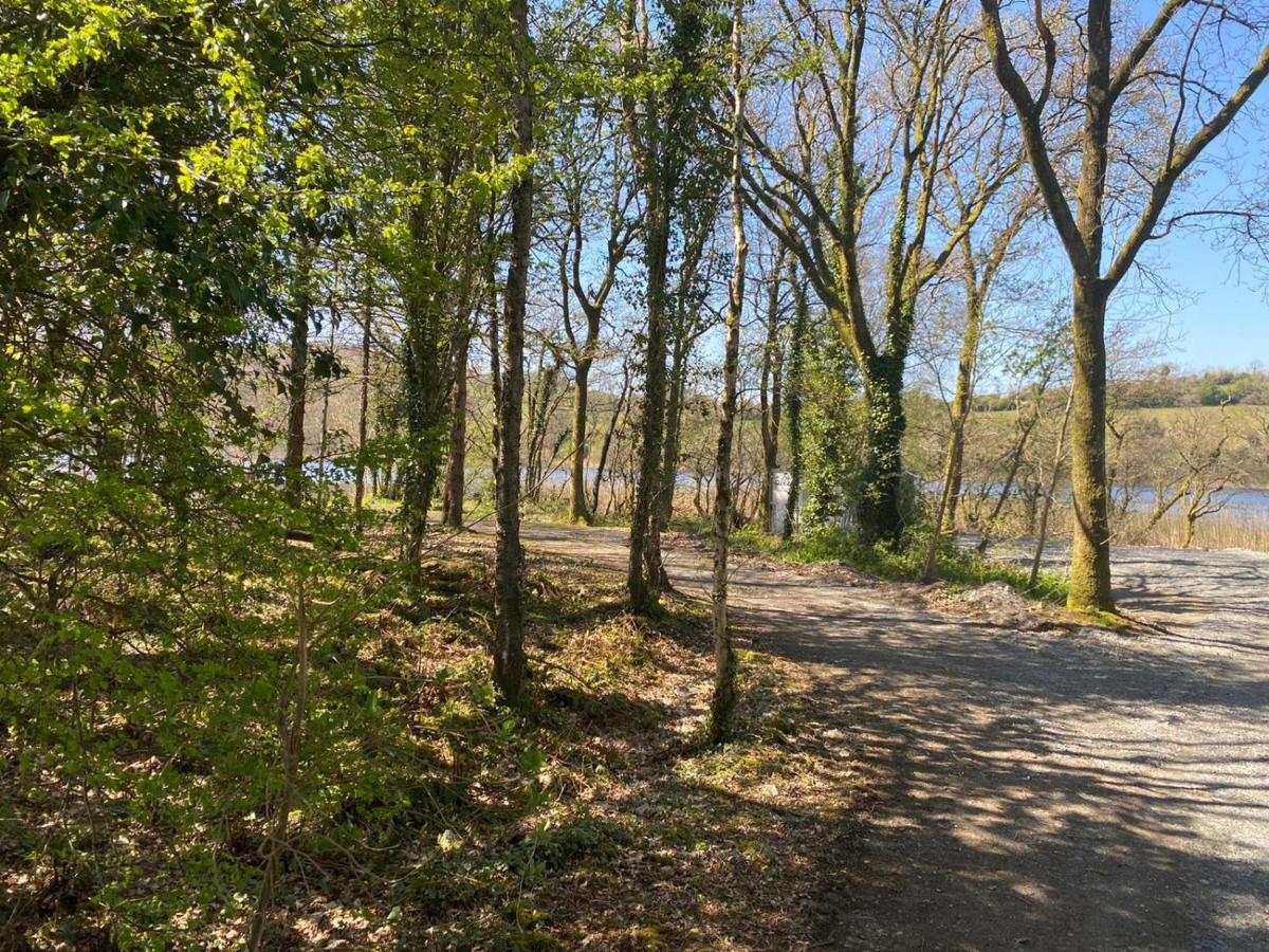 Cosy Lakeside Chalet With Option To Add Private Hot Tub Duneena 外观 照片
